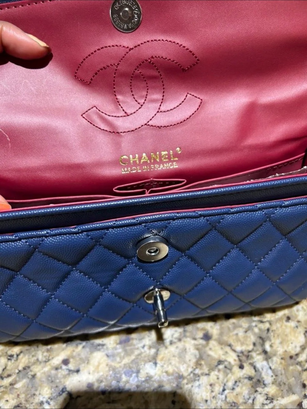 CHANEL Navy Quilted Leather Shoulder Bag with Silver Hardware - Picture 4 of 4